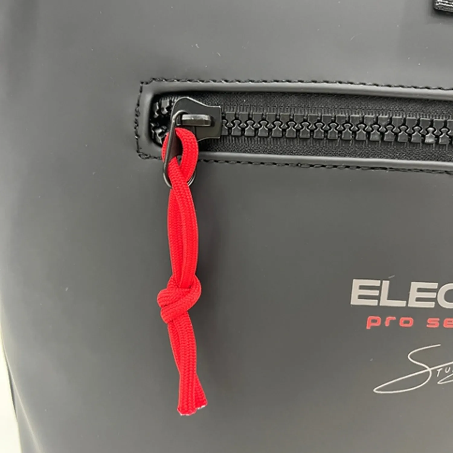 Siux Electra SE Black 26 rygsæk sort padelrygsæk