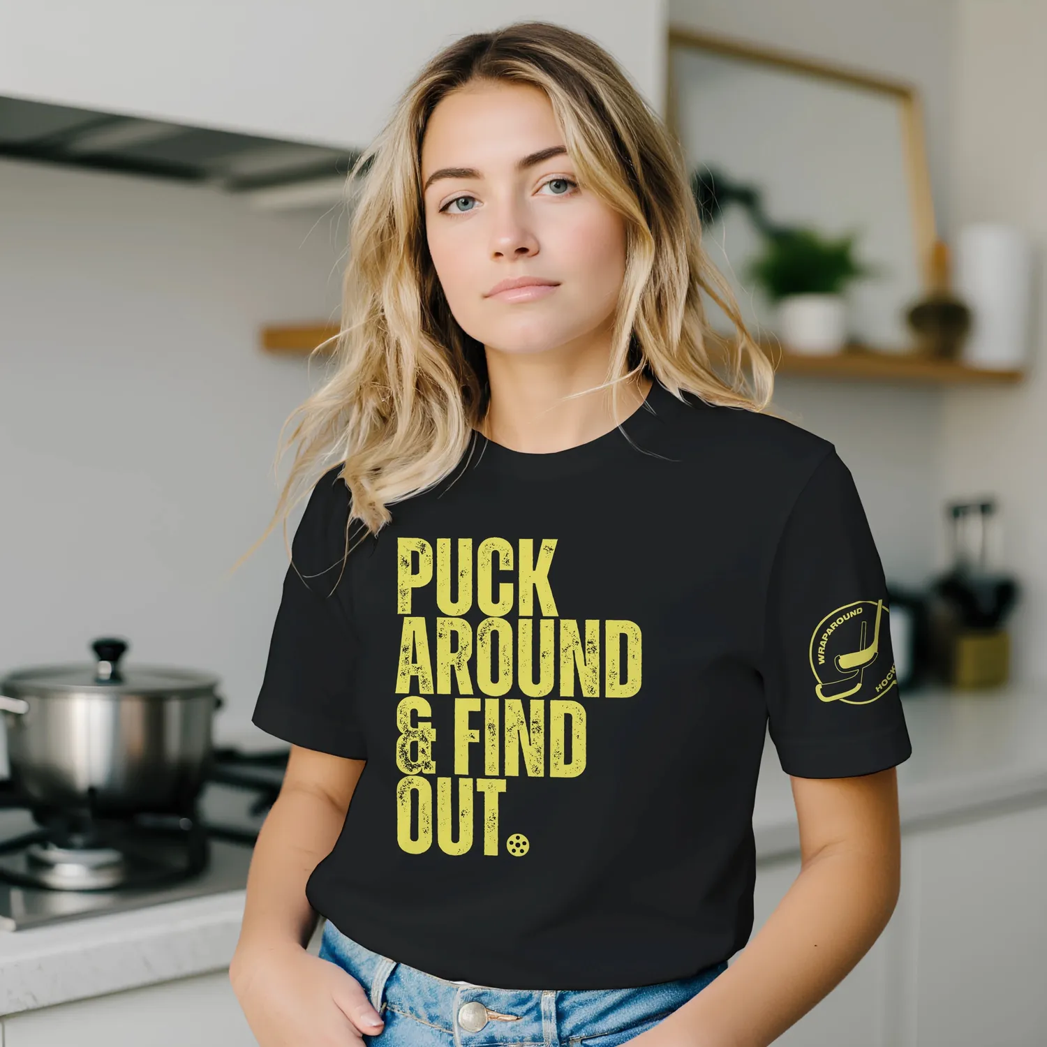 Puckaround Find Out T-shirt sort L bomuld