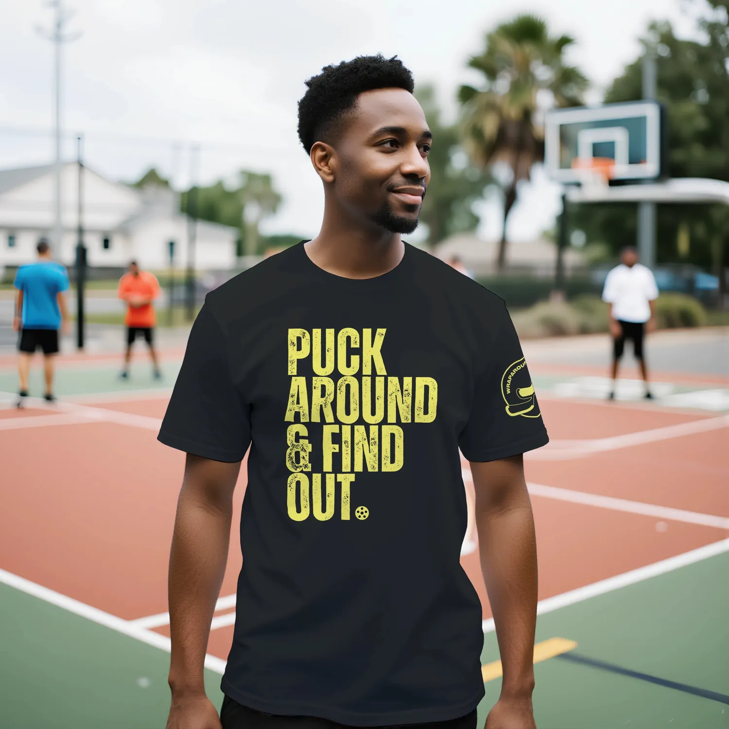 Puckaround Find Out T-shirt sort L bomuld