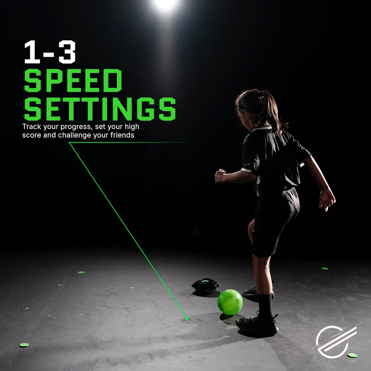 Strikesphere Soccer Bot fodboldrobot indendørs