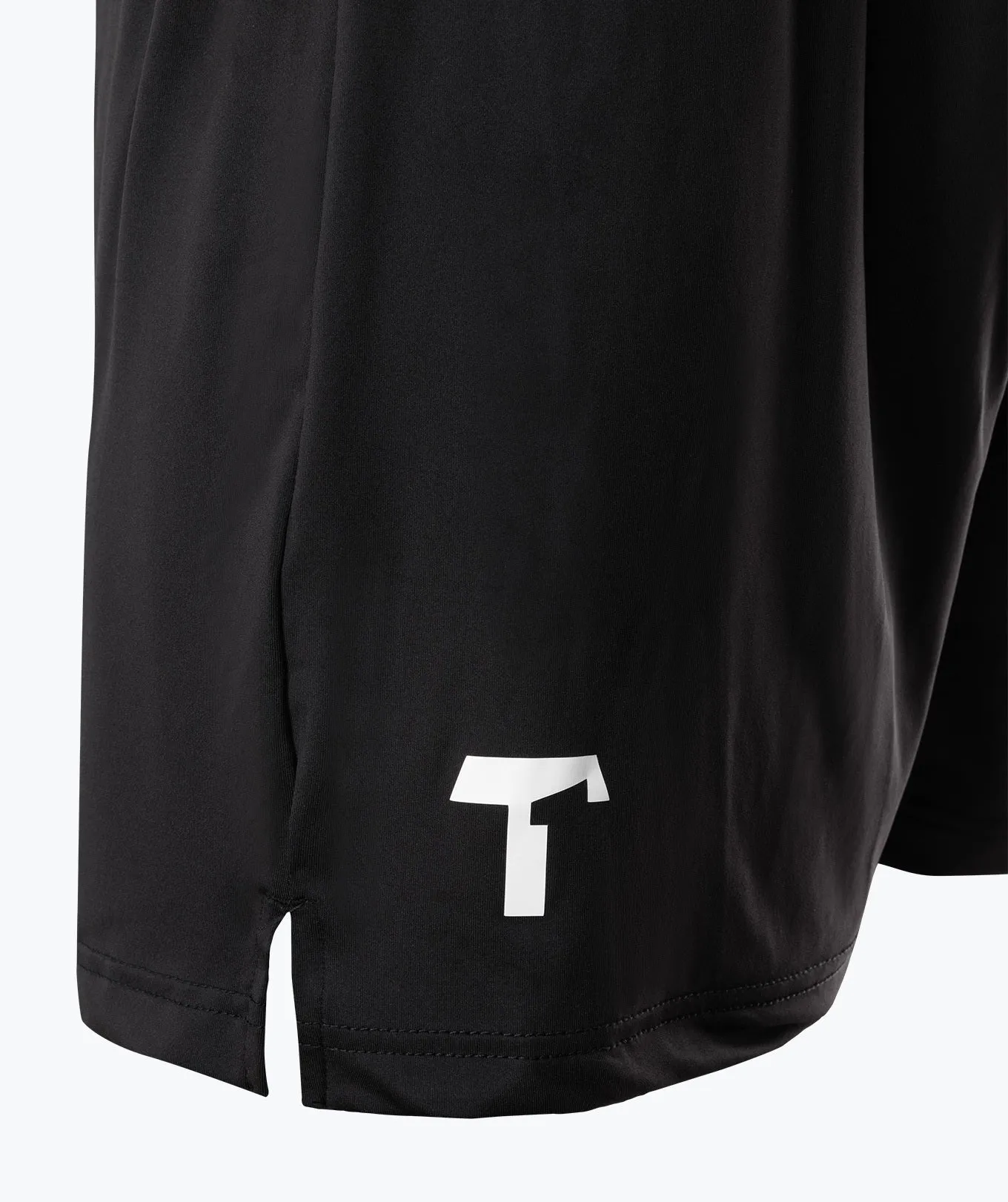 T1TAN shorts fodboldshorts sort body fit let jersey
